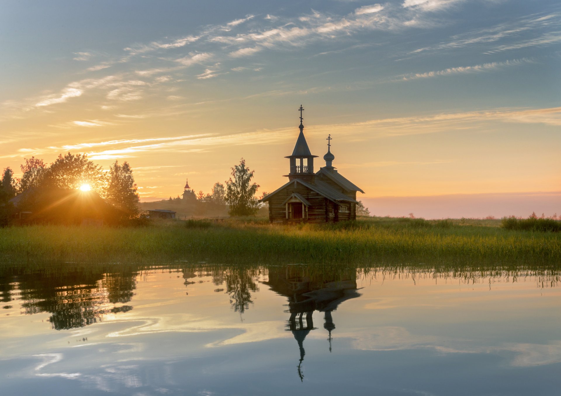 carelia kizhi estate alba mattina sole luce chiesa