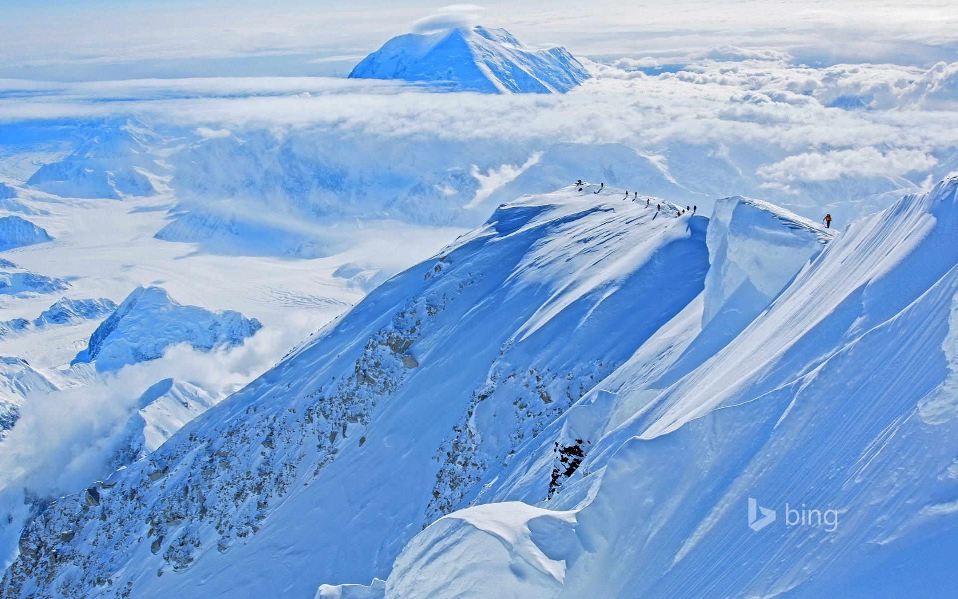 parc national de denali alaska états-unis mont mckinley neige alpinistes