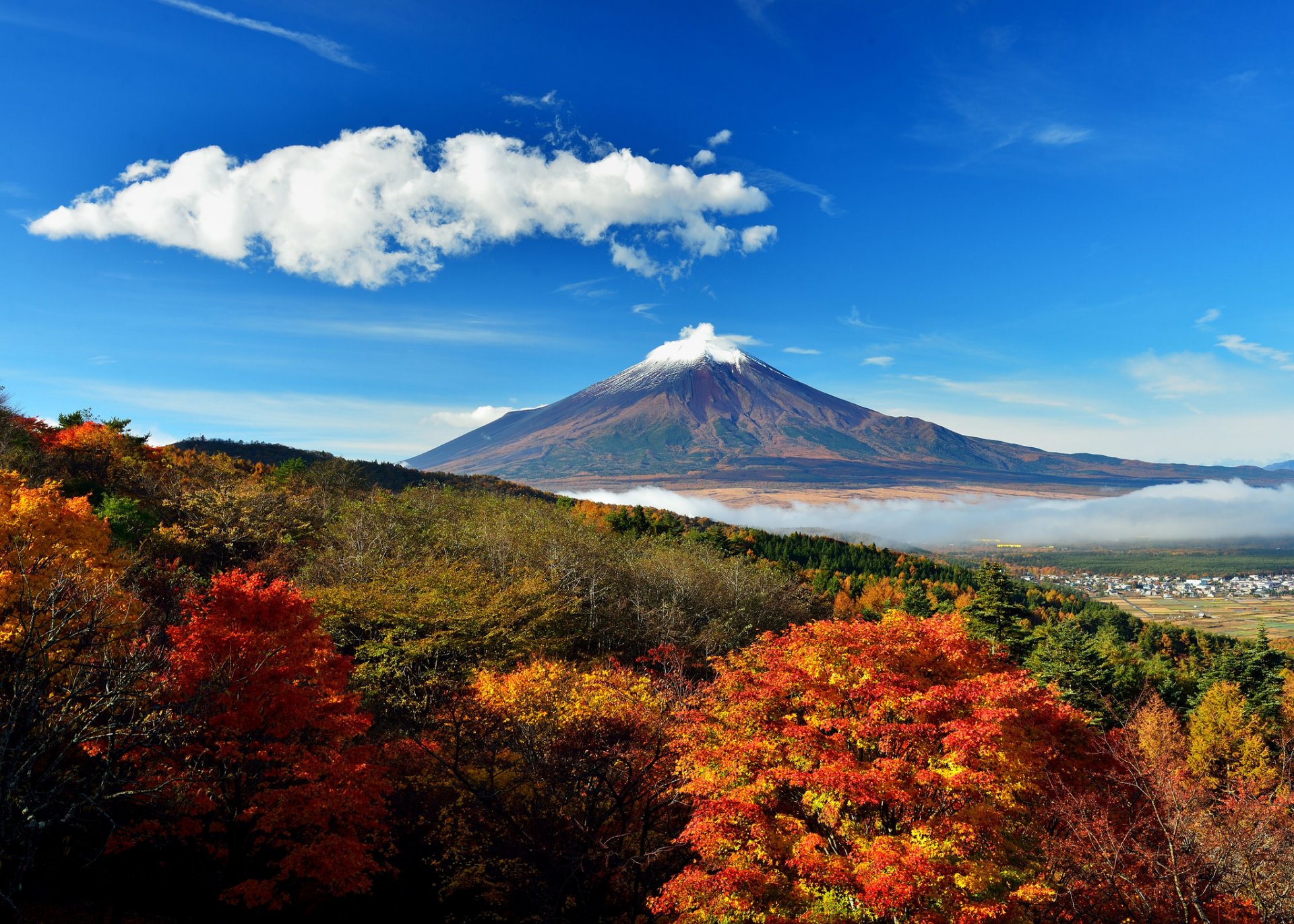 japan fujiyama himmel bäume wolken hügel tal herbst