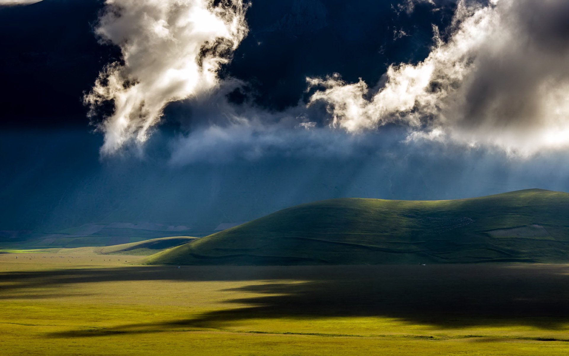 champ ciel nuages nature paysage