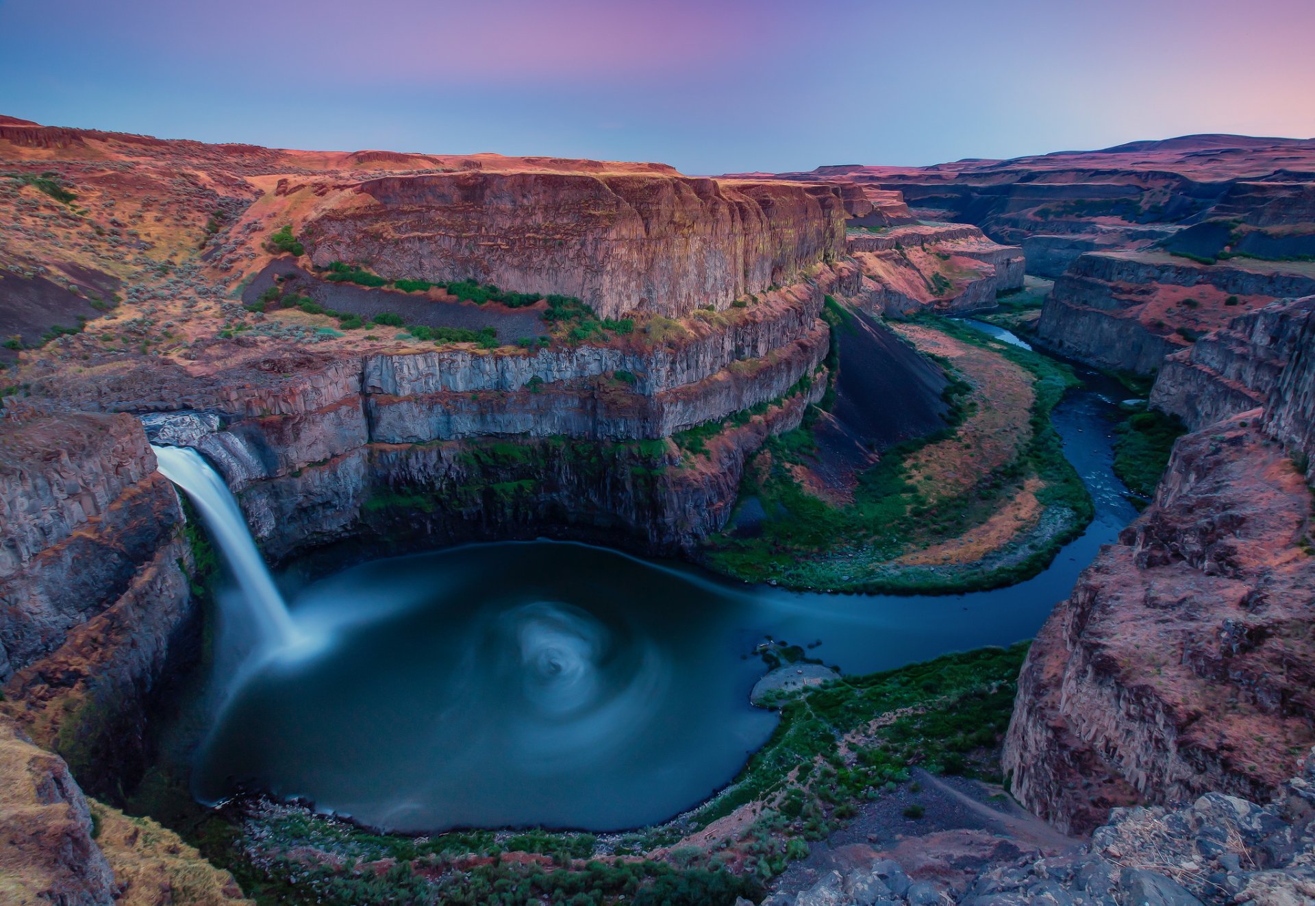 palouse falls state park washington états-unis canyon cascade rivière coucher de soleil