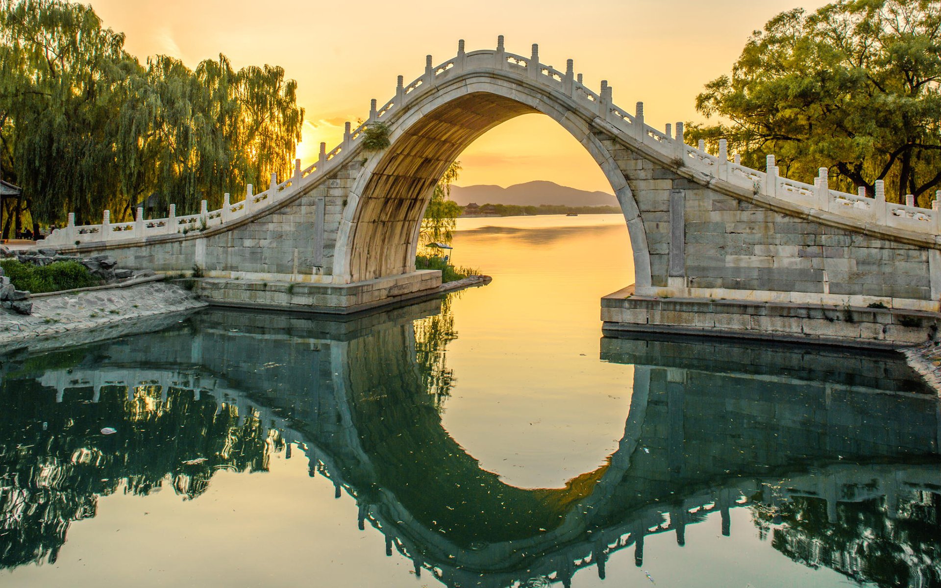 paesaggio natura fiume ponte