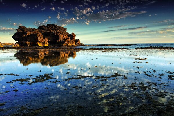 Paesaggio in Australia con il mare