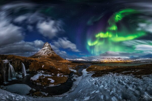 Das Nordlicht der Nacht von Island