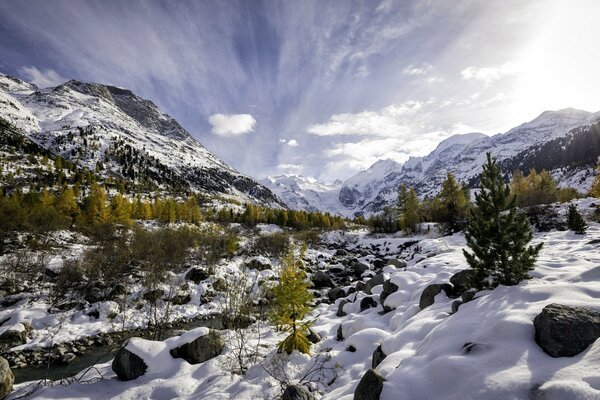 The meeting of autumn with winter val morteratsch