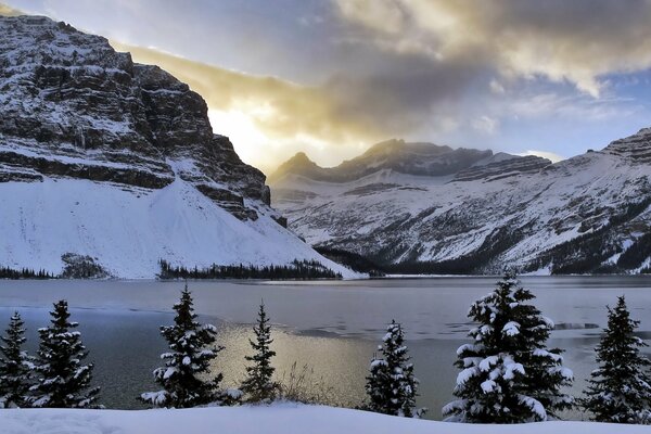 Snowy mountains in California