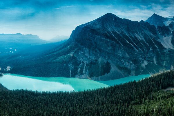 Kanadische Landschaft von Lake Louise