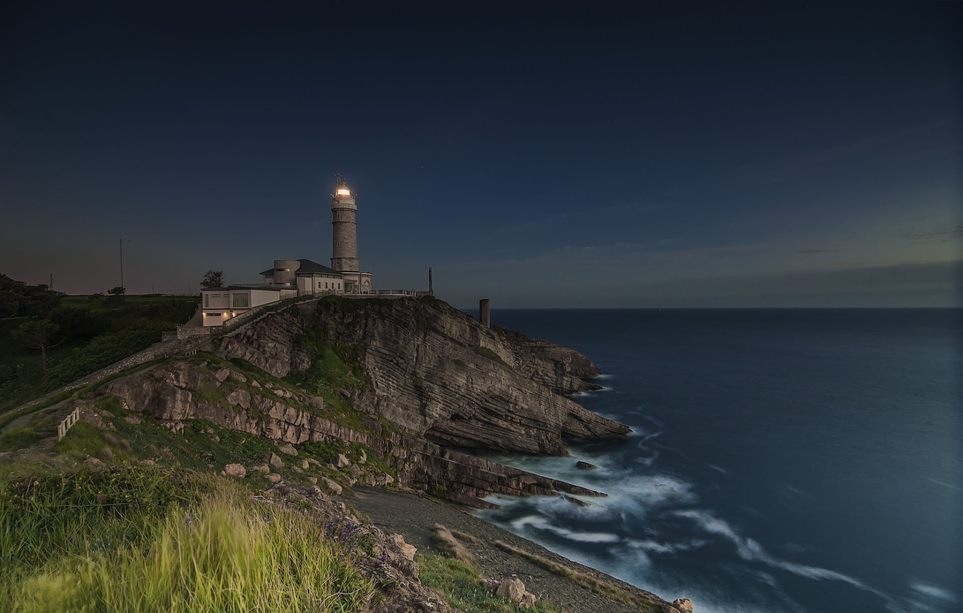 rock lighthouse ocean nature