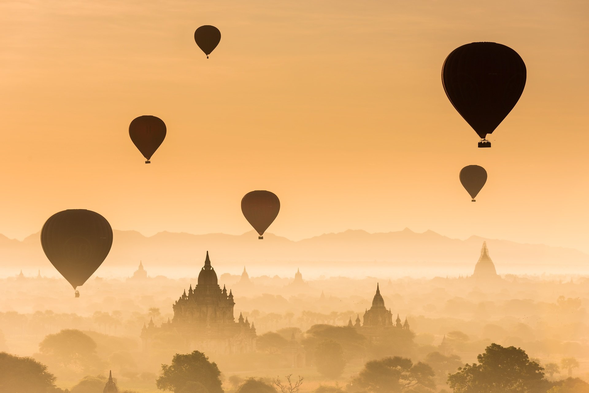 myanmar burma verlorene stadt alt architektur sonnenuntergang wald tempel palast altstadt verlorene stadt bagan nebel ballons sonne flug