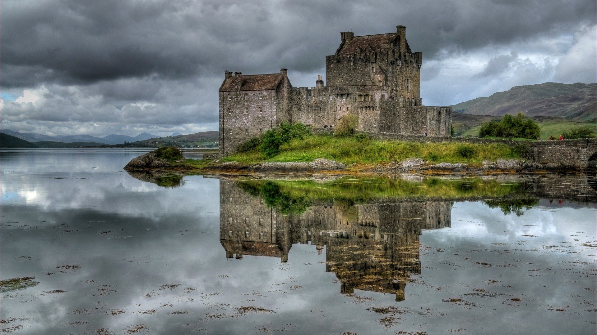 cotland sky clouds lake castle fortress tower