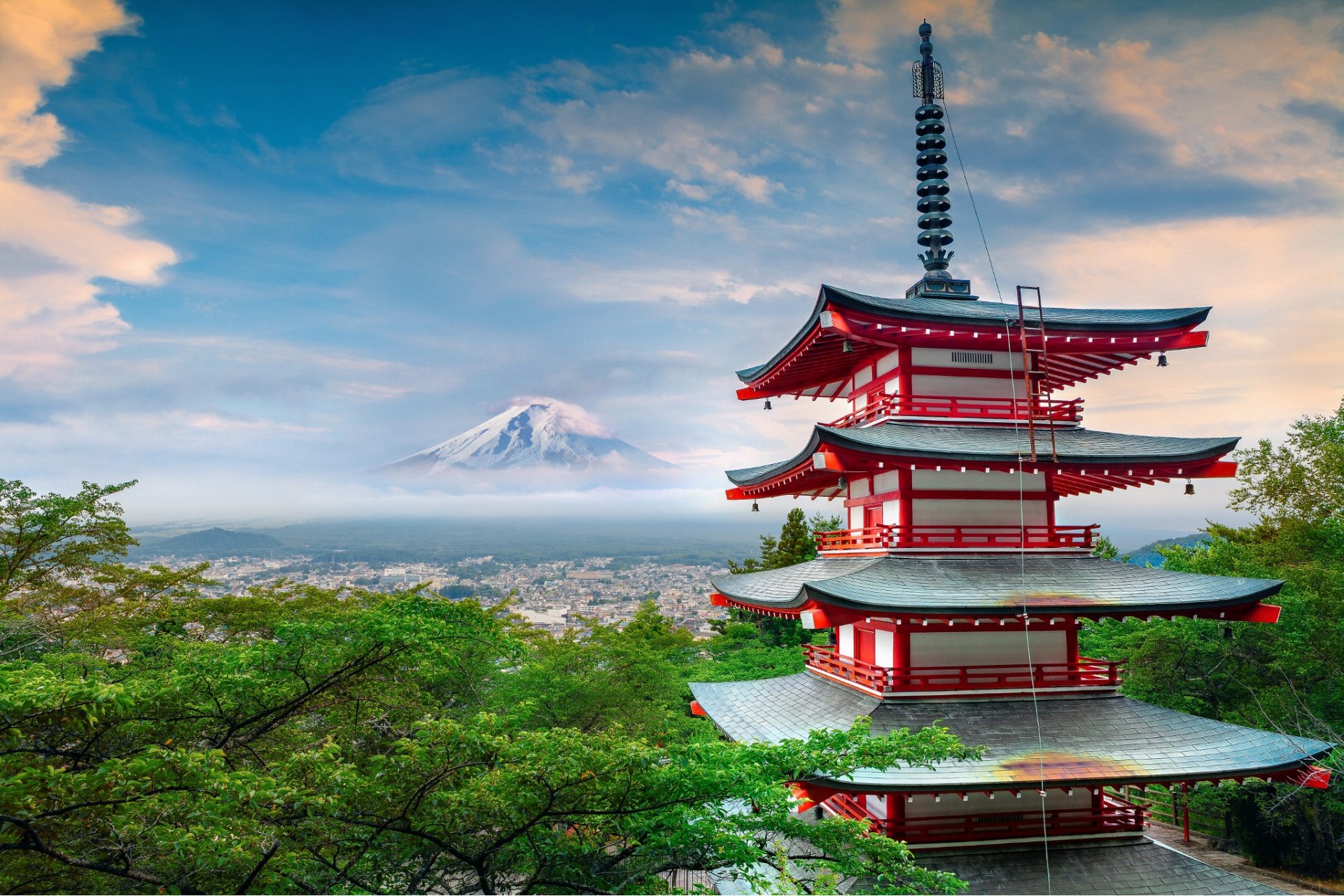 japan stratovulkan berg fujiyama sommer juni pagode haus architektur