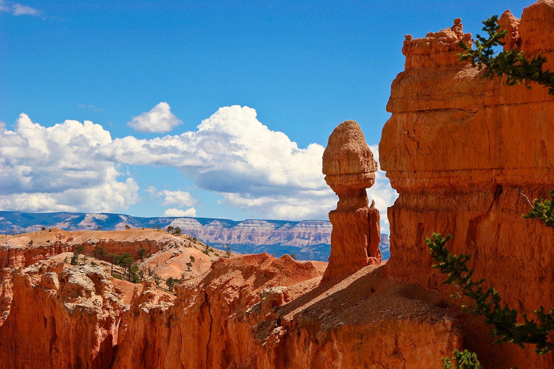 bryce canyon national park usa kanion skały góry niebo chmury