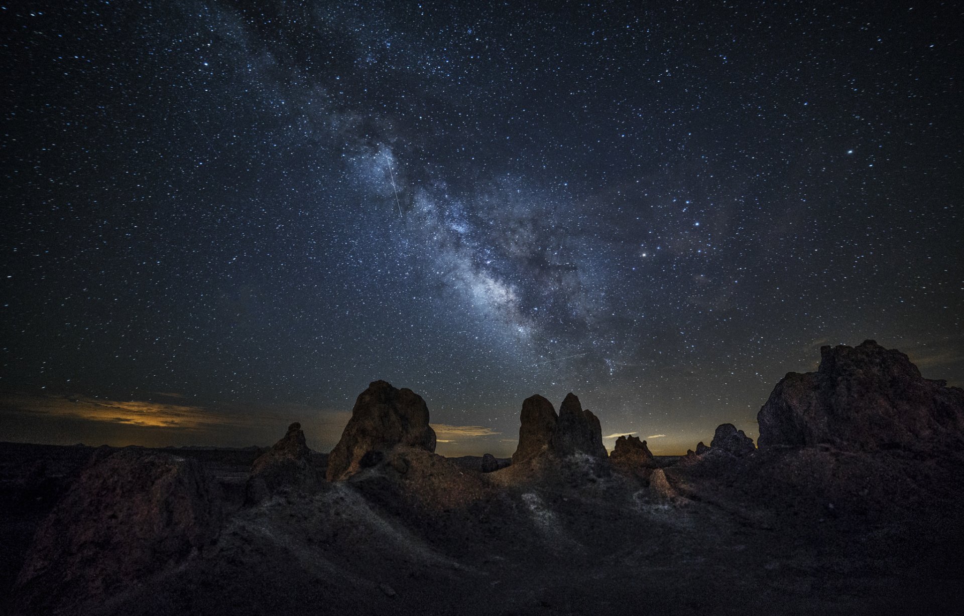 voie lactée espace étoiles pierre mystère