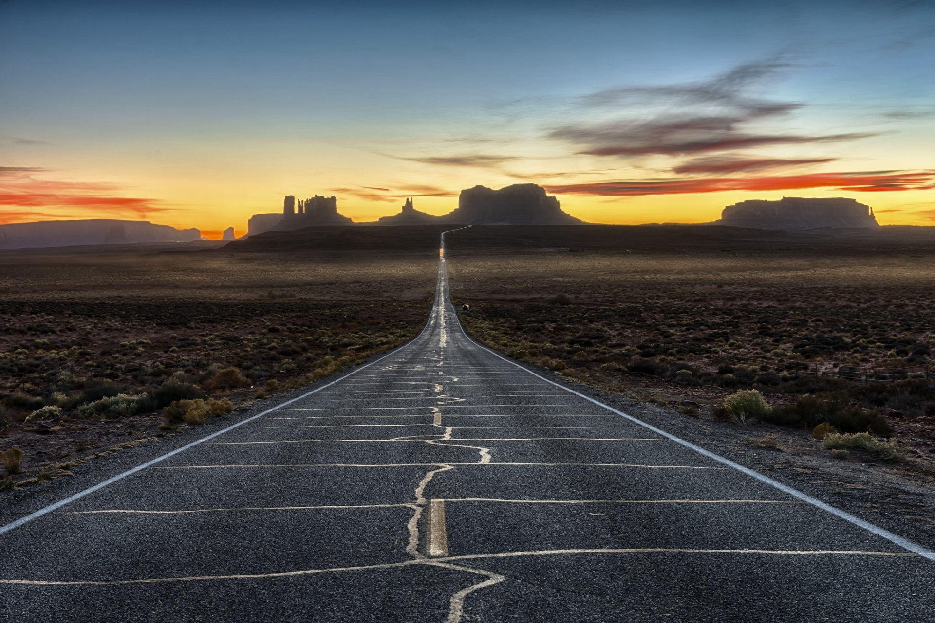 route montagnes paysage