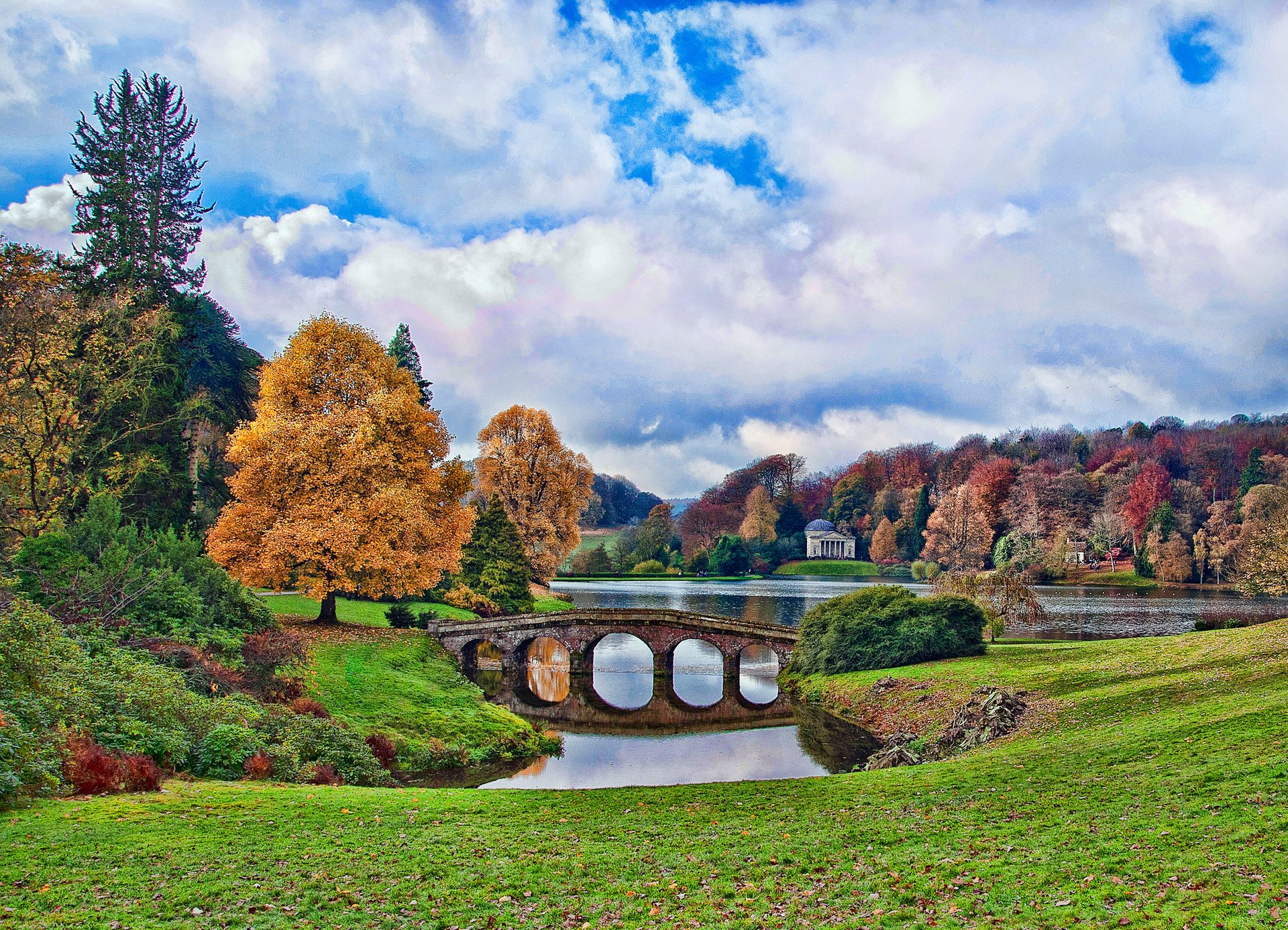 tourhead england sky clouds park tree bridge pond garden furniture autumn