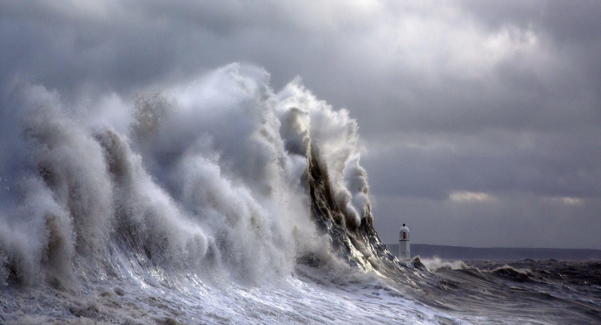 meer leuchtturm welle