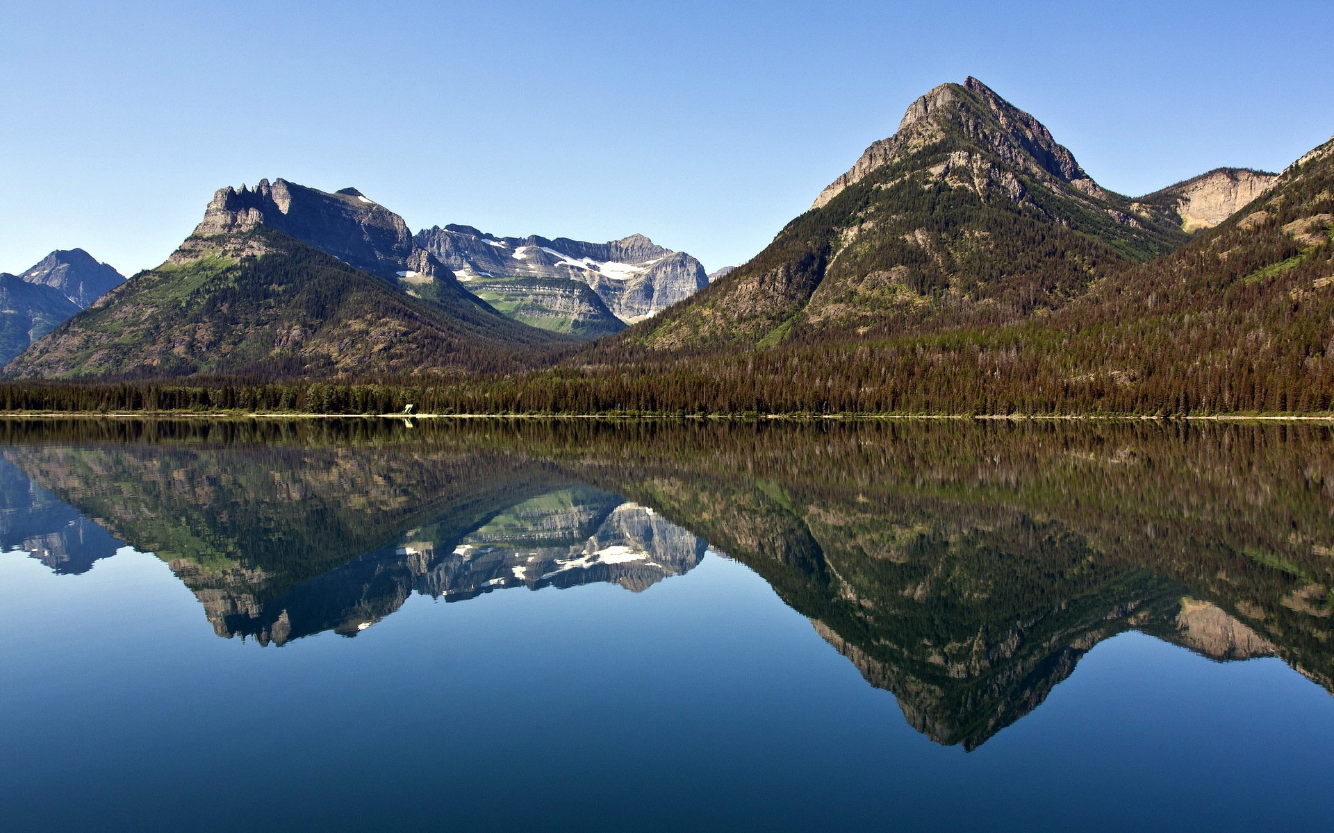 lago montagna natura paesaggio