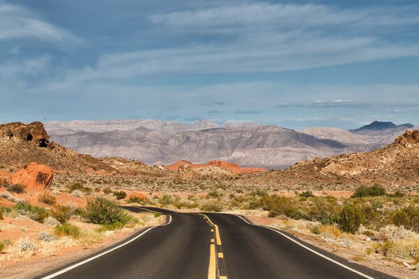 Carretera en la zona montañosa