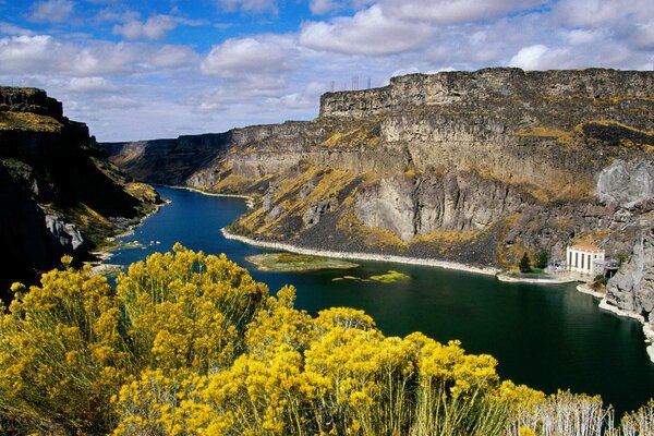 Sólo las montañas pueden ser mejores que las montañas