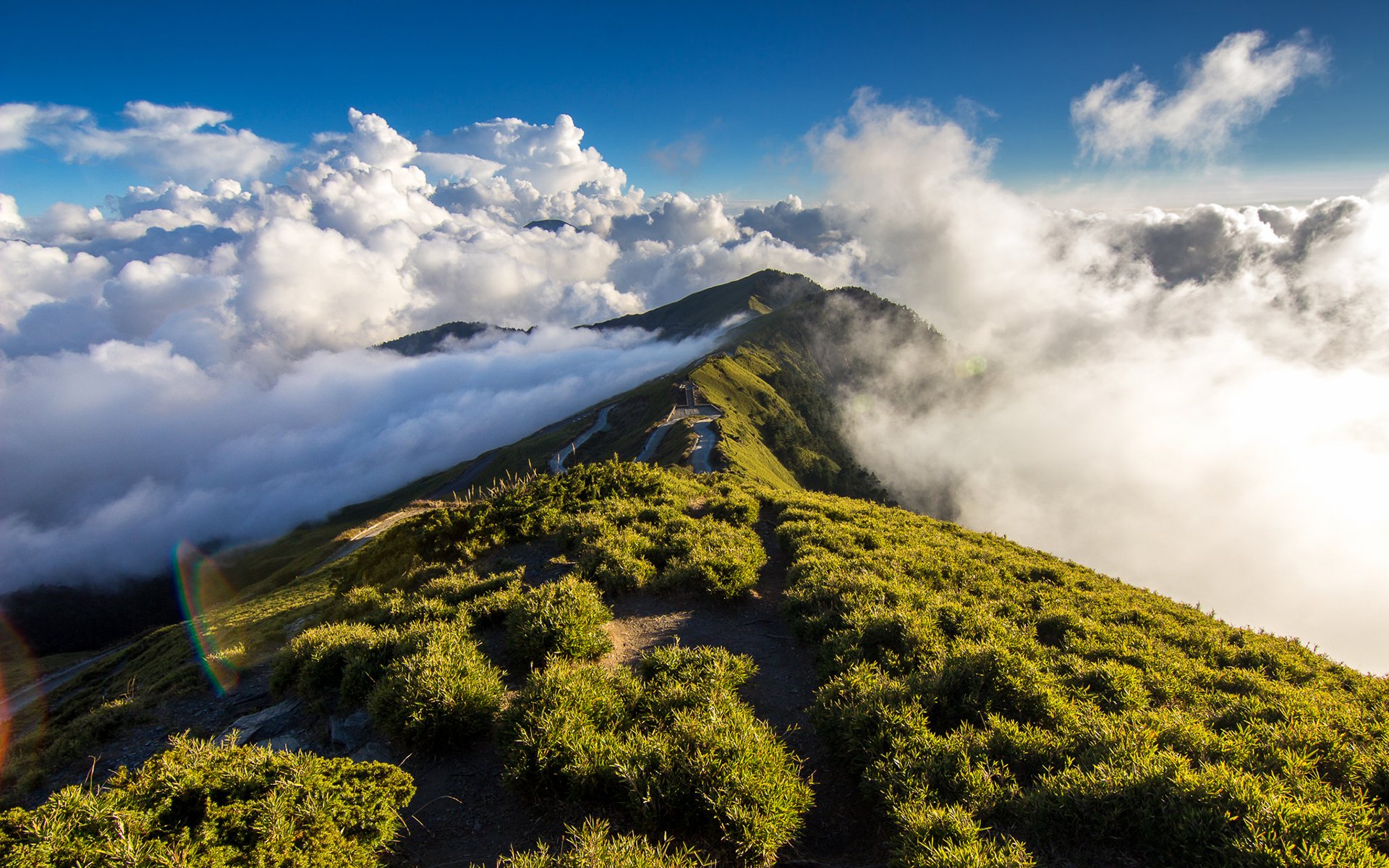 montagne nuage ciel