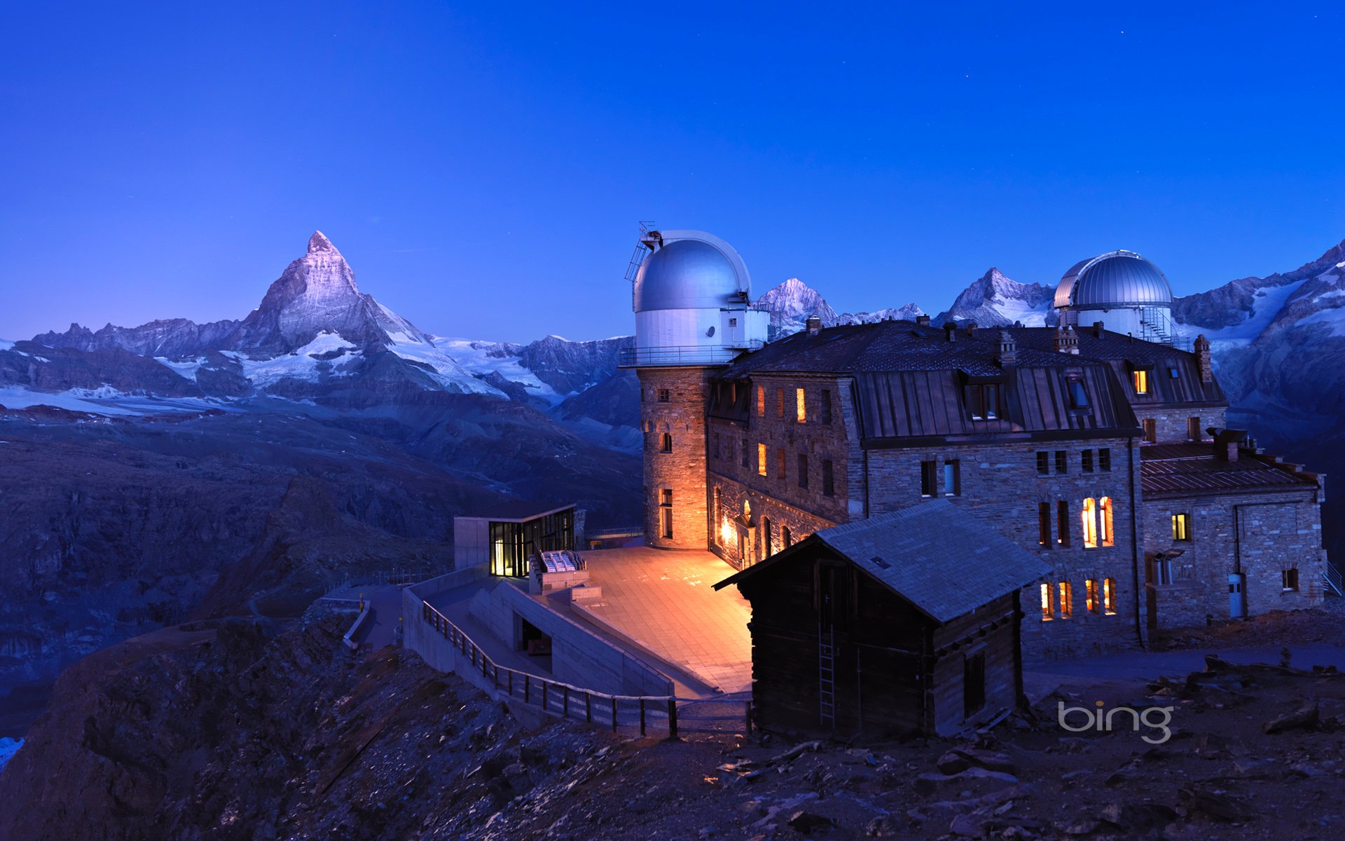 kulm hotel zermatt schweiz himmel berge wetterstation sternwarte