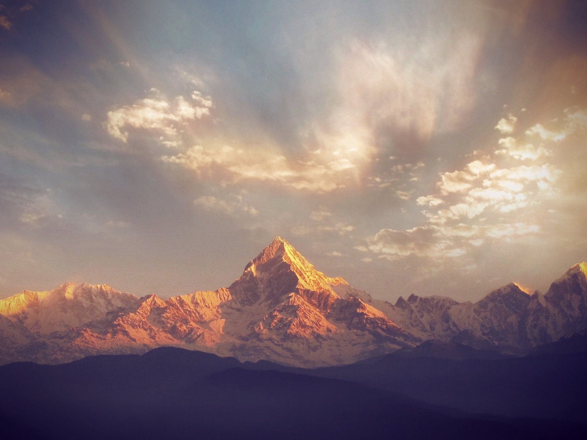 machapuchare 7000m nepal góry pasmo górskie panorama krajobraz