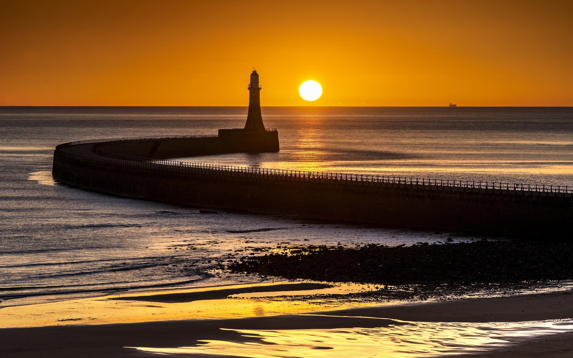 rocker lighthouse sunderland zachód słońca morze