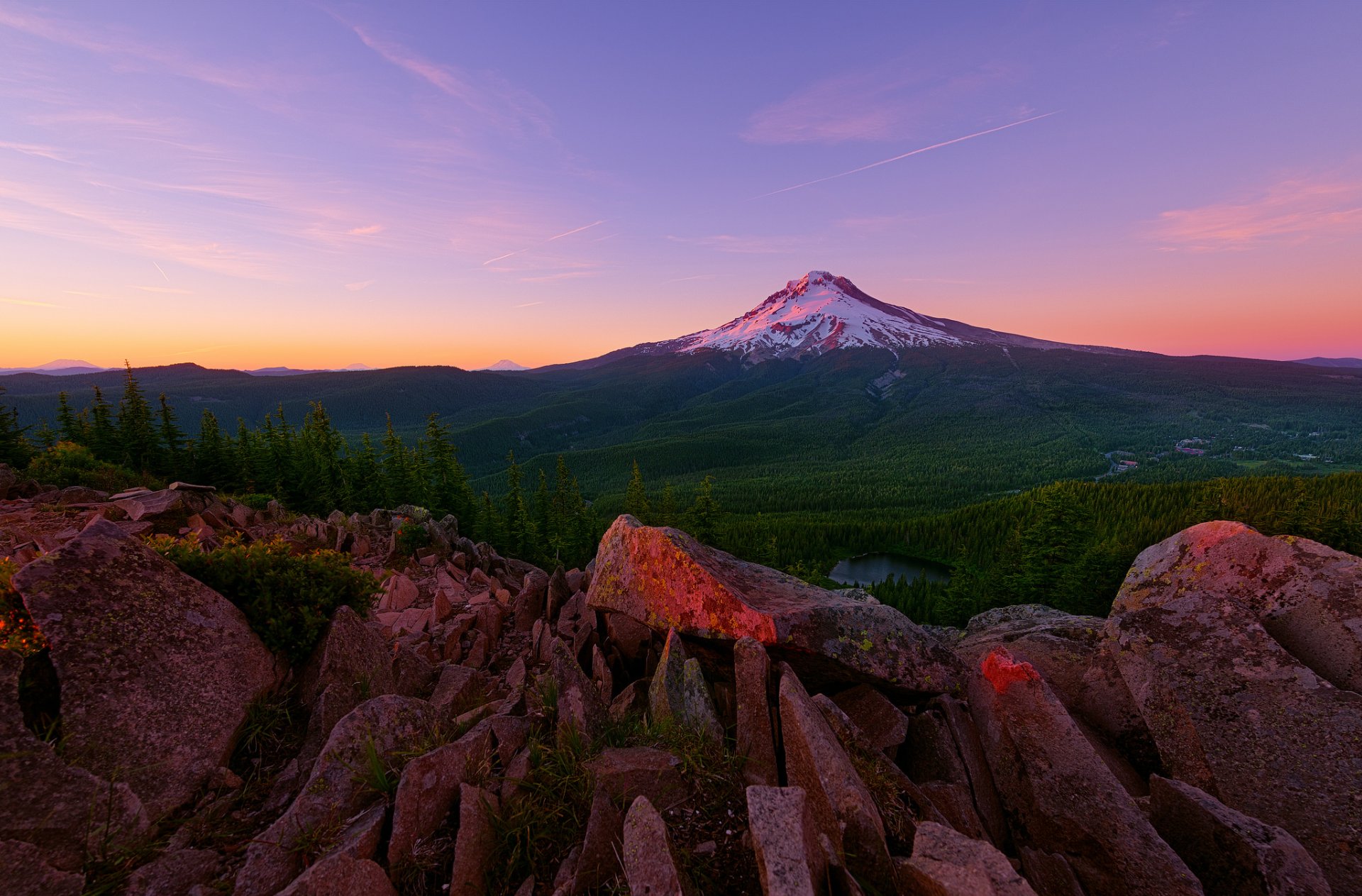 états-unis oregon mount hood stratovolcan montagne forêt été coucher de soleil lumière pierres