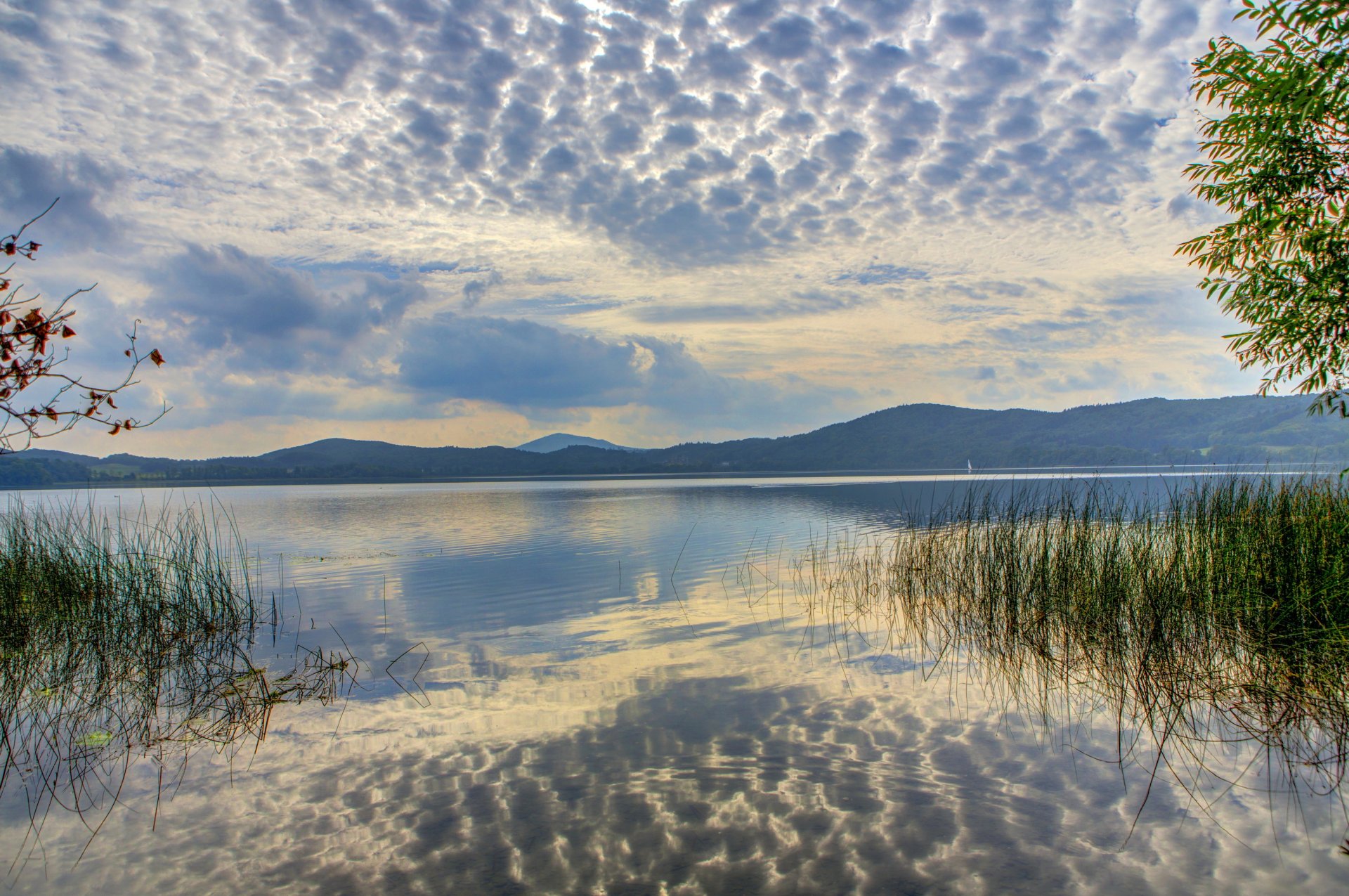 rivière allemagne ciel eau nikkenich nuages nature photo