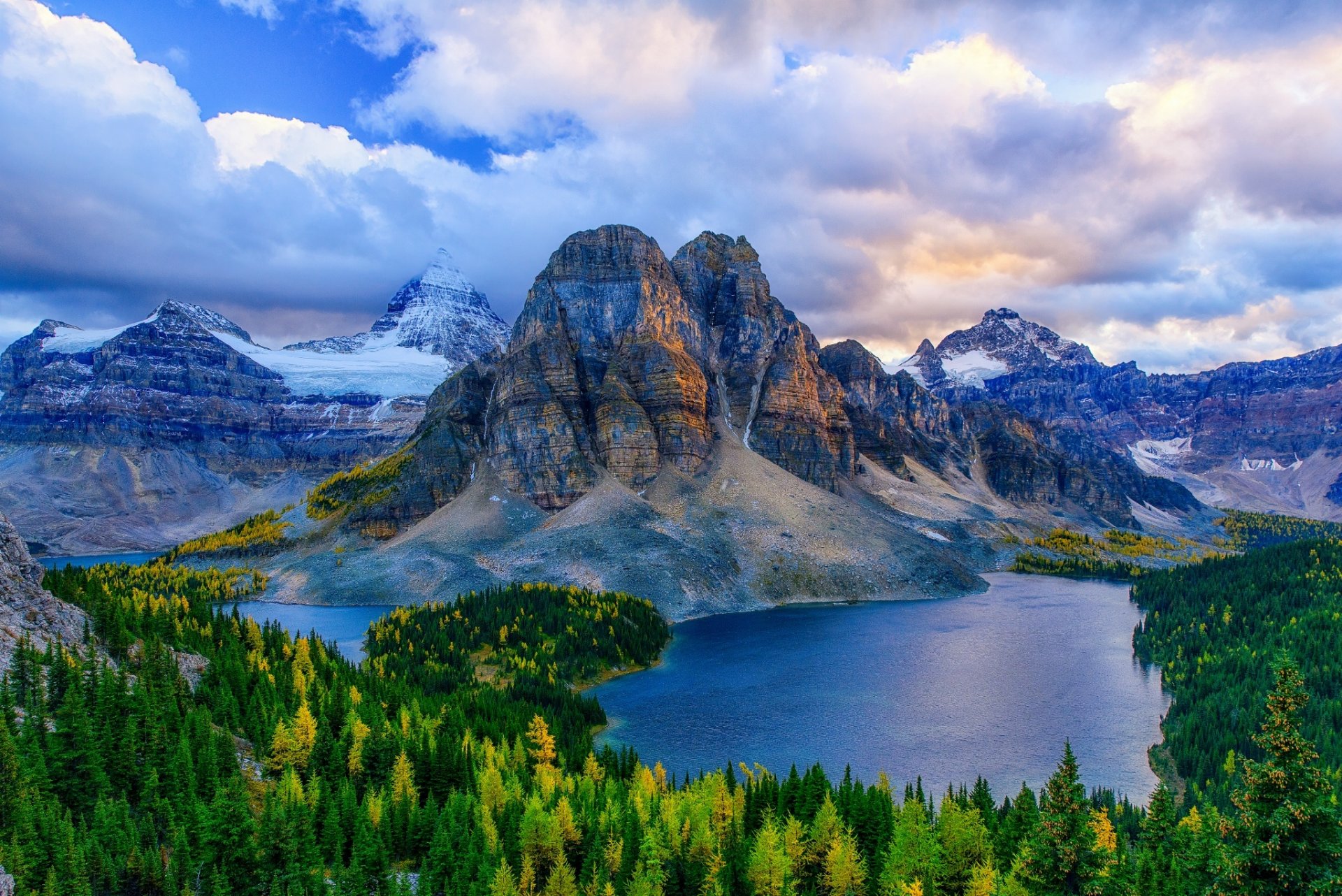 canadá columbia británica alberta mf assiniboine montañas bosques otoño