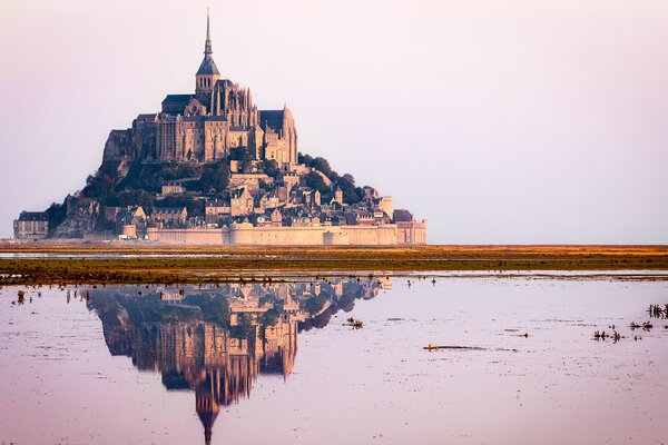 Ein großes Schloss in Frankreich