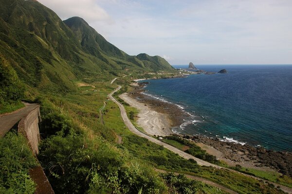 Taiwan. A narrow road along the sea