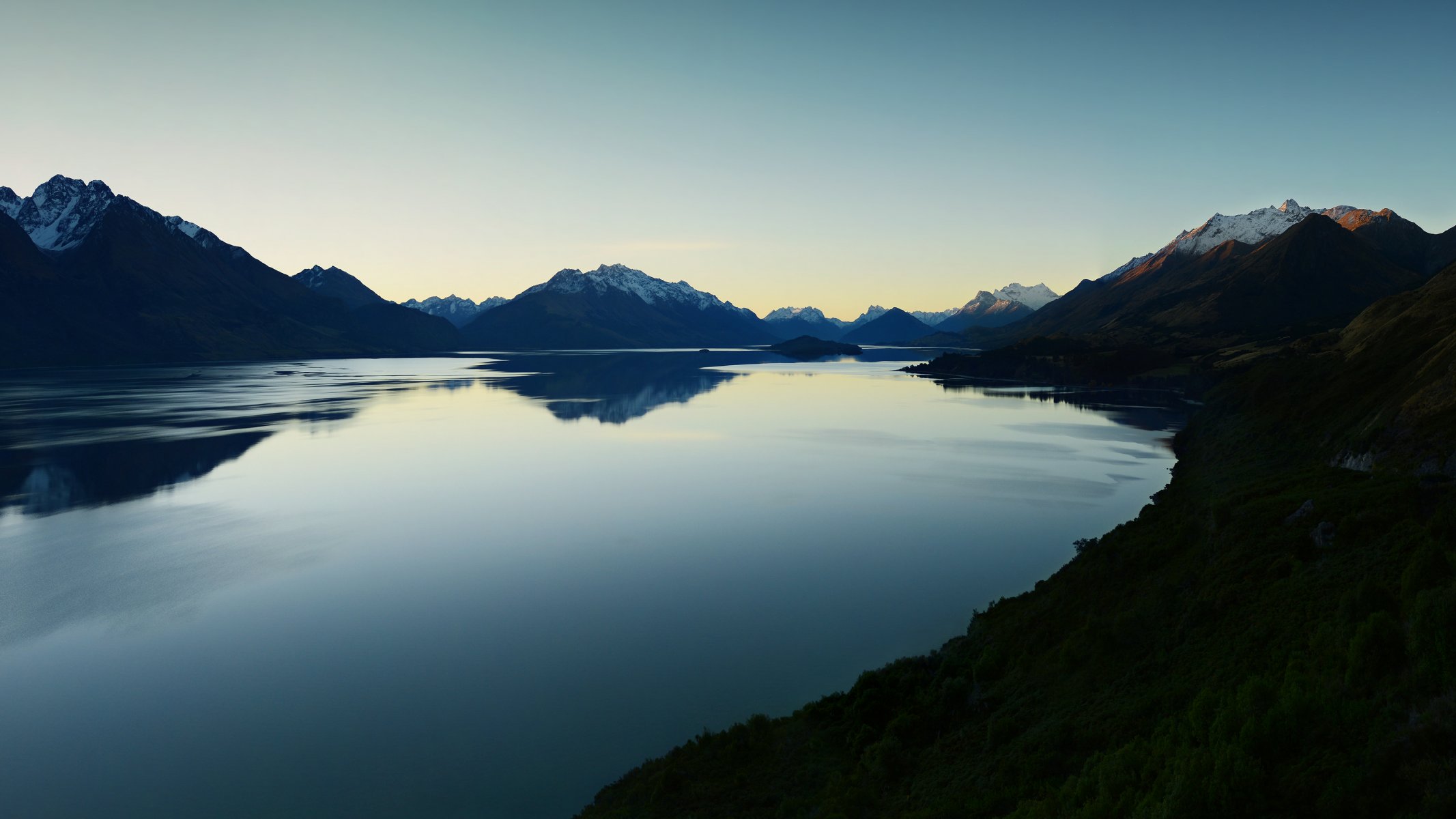 nouvelle-zélande lac montagnes