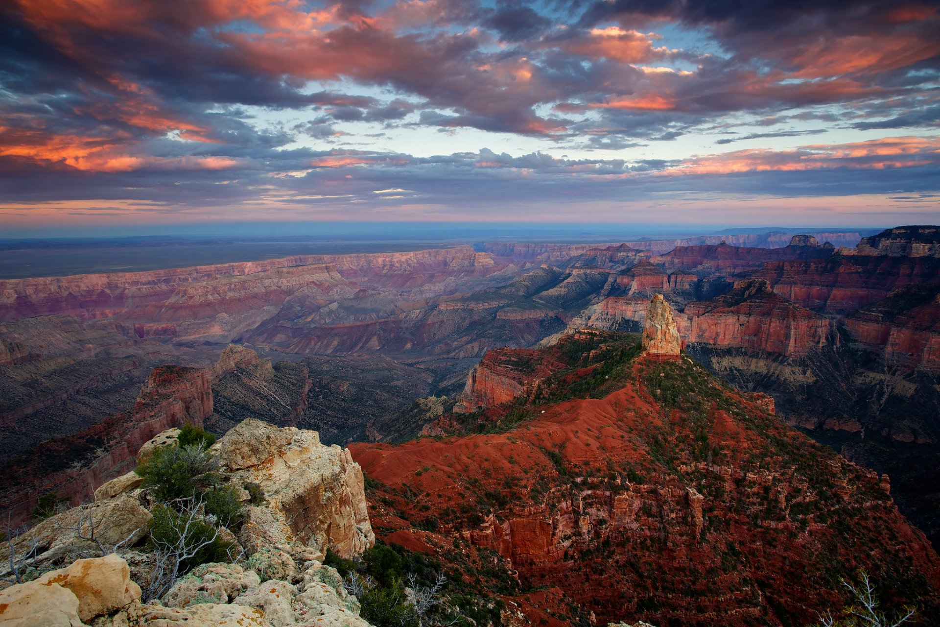 états-unis arizona grand canyon canyon roches rocher point impérial ciel nuages coucher de soleil soirée