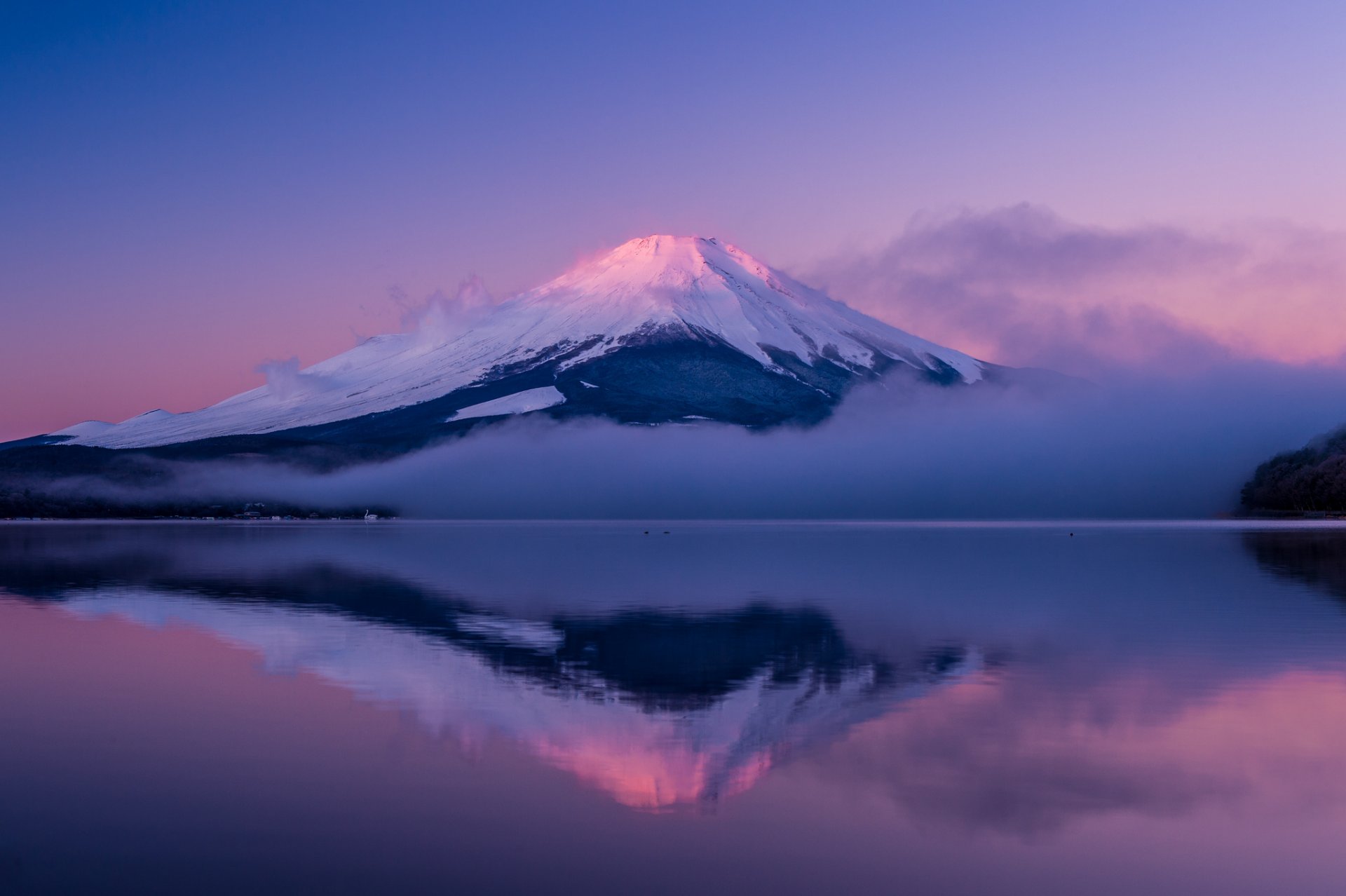 japan insel honshu berg fuji fujiyama see abend flieder himmel wolken nebel reflexion