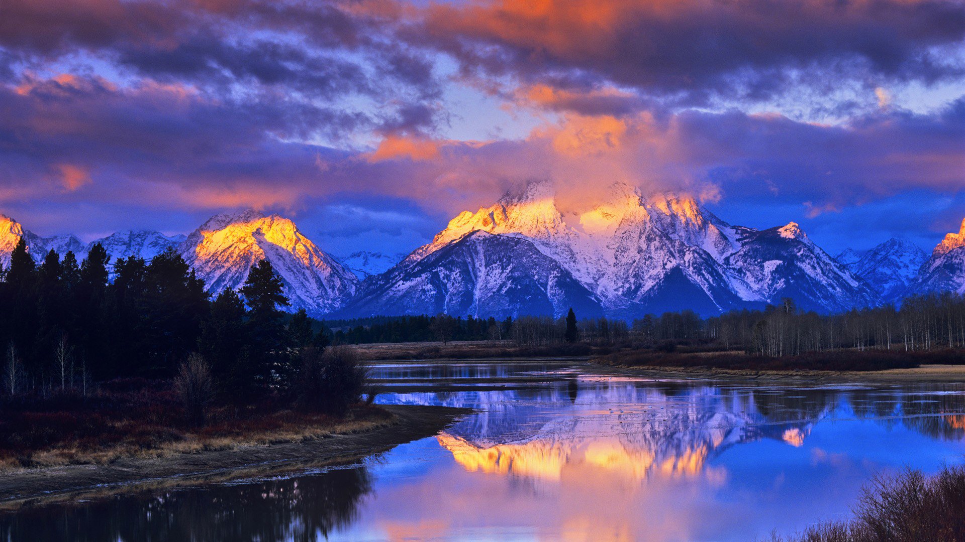 ciel nuages nuages montagnes neige lac réflexion arbres