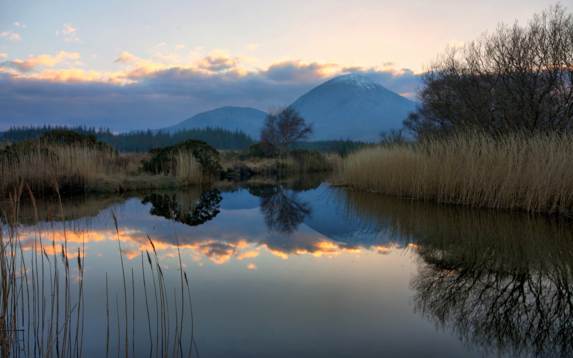 escocia broadford lago montañas noche paisaje