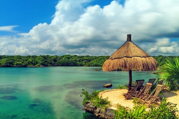 Tropical paradise with an emerald ocean