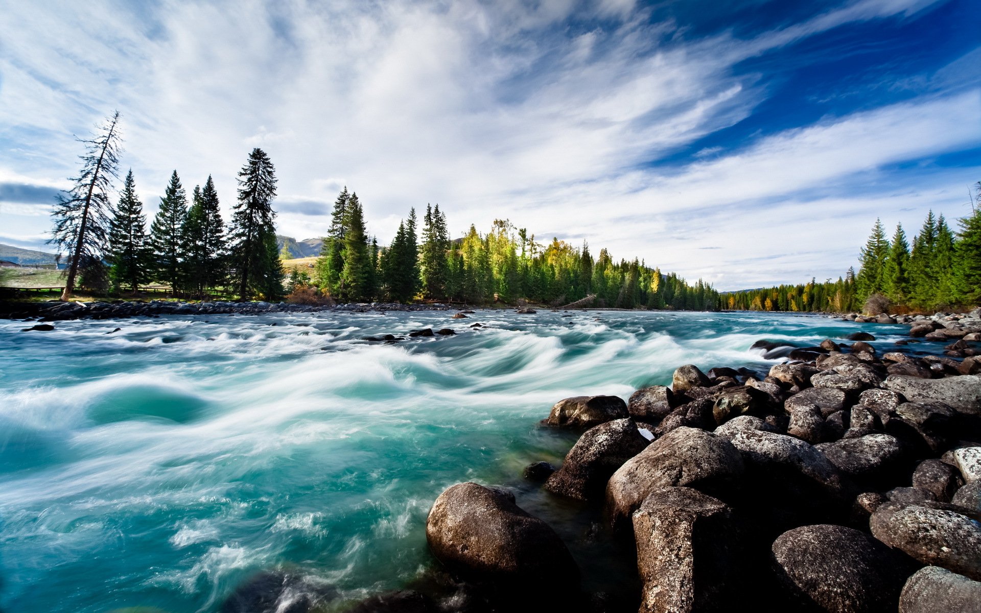 fiume pietre paesaggio