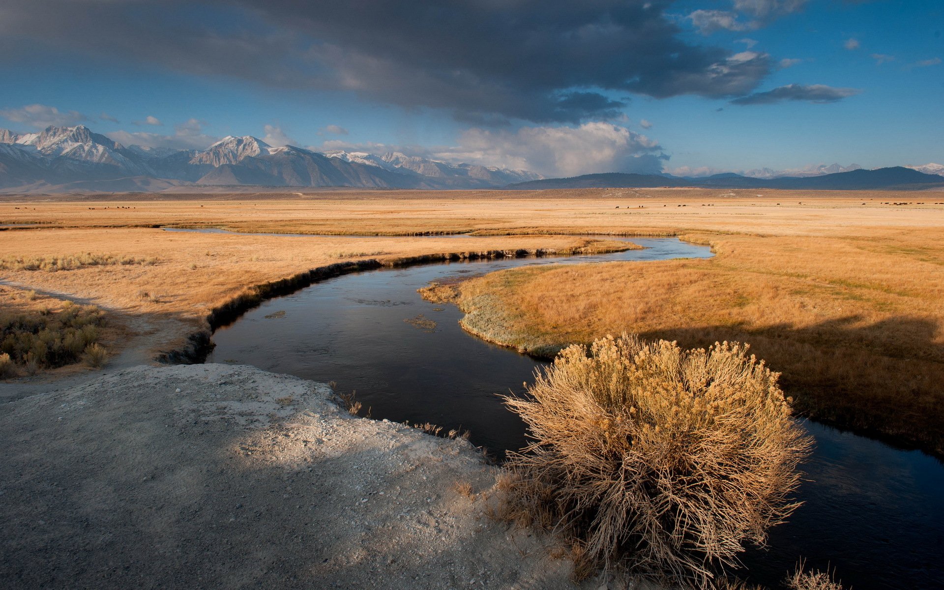 owens river cloud