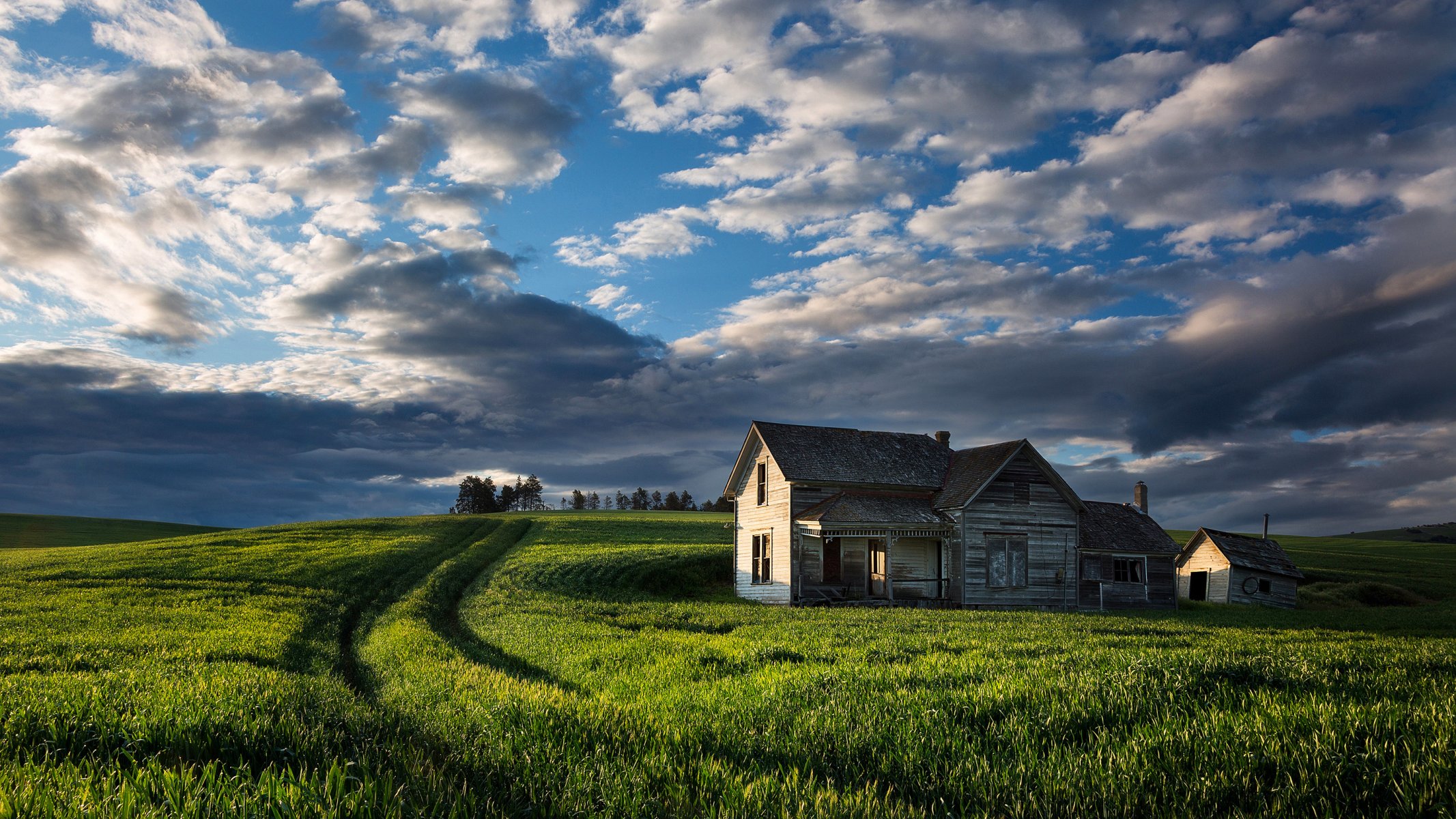 cielo nubes campo camino casa