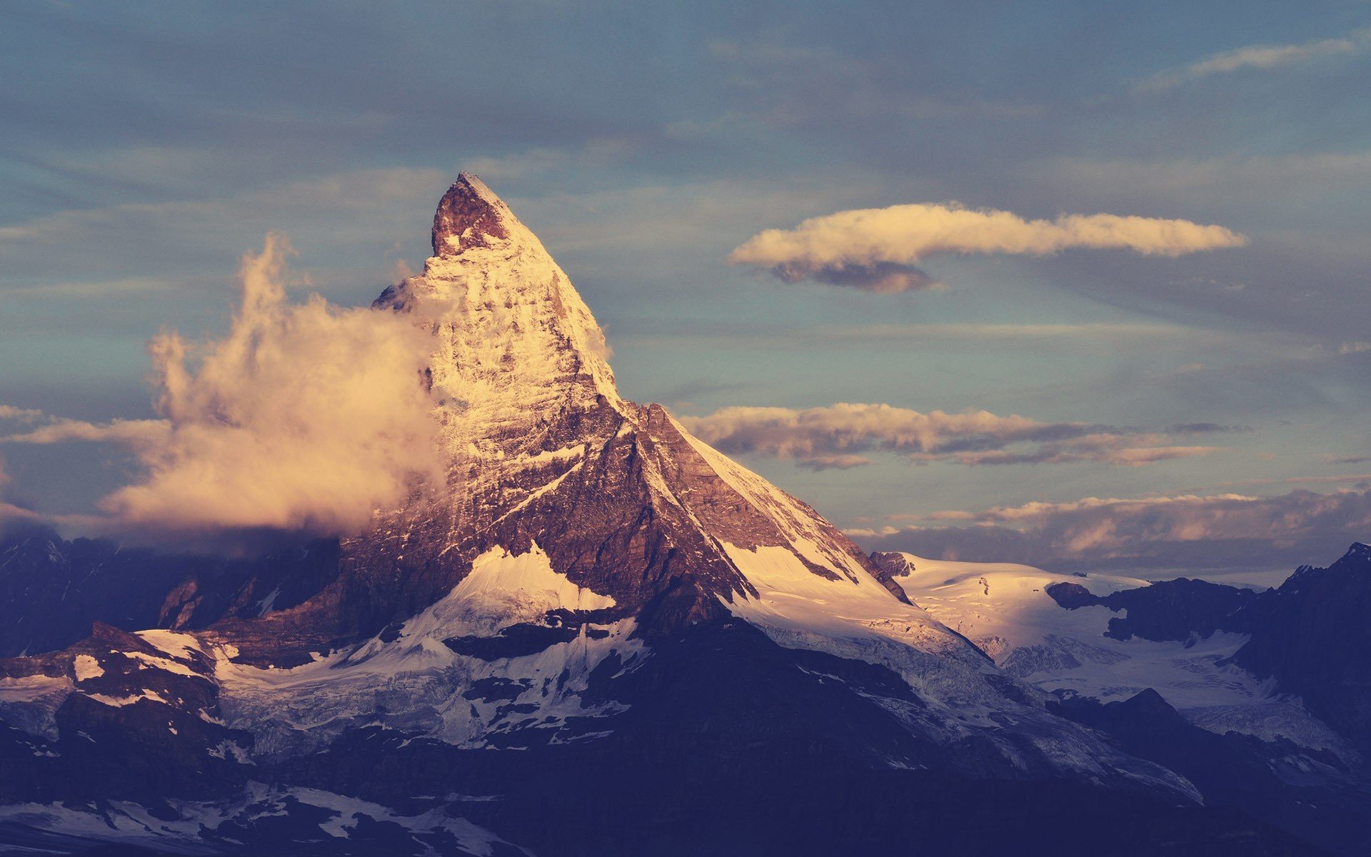 suiza alpes matterhorn nieve nubes luz