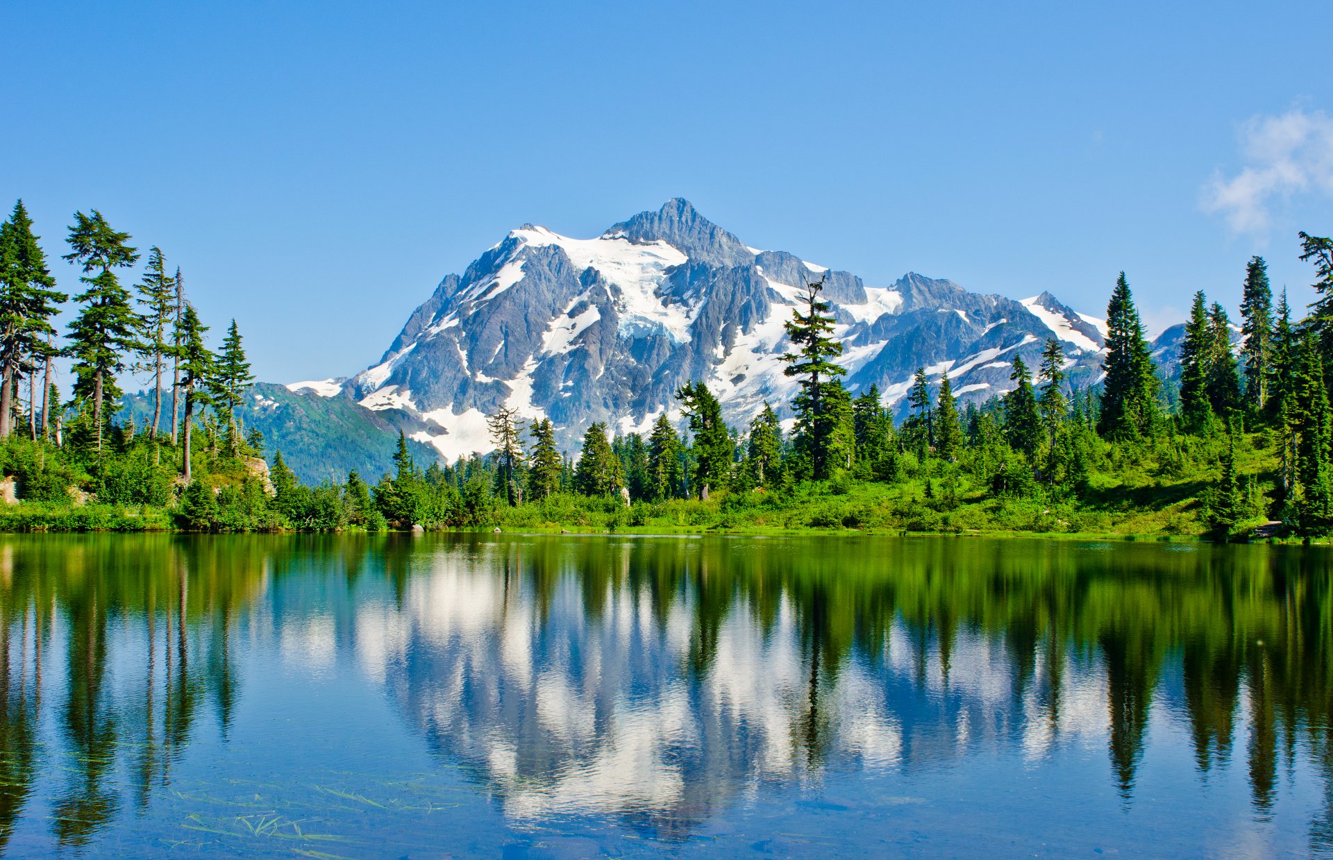 cielo montagne neve lago alberi riflessione