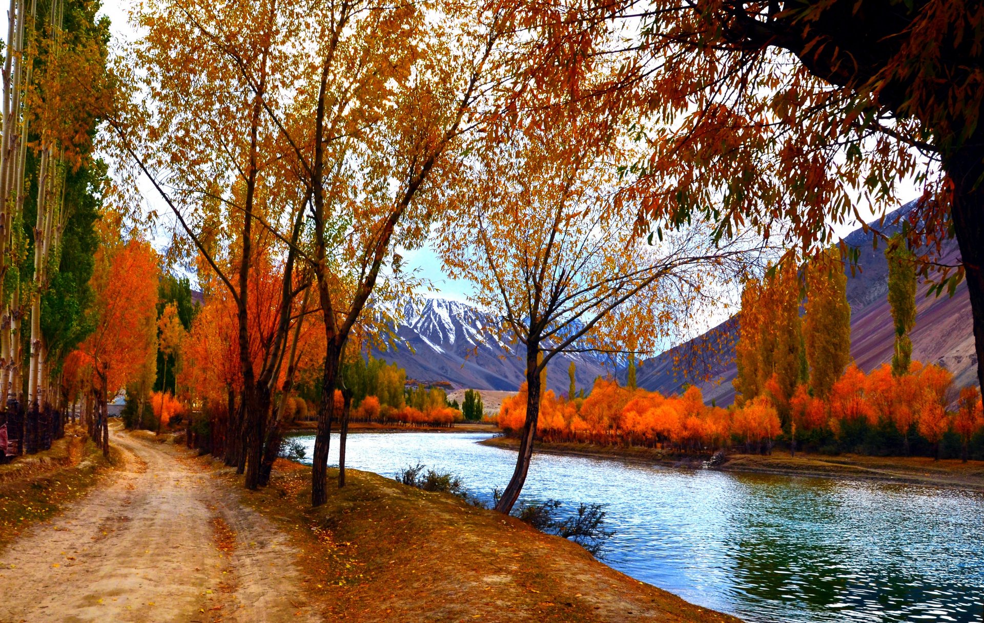 nature sky river water forest park trees leaves colorful autumn fall colors walk mountain