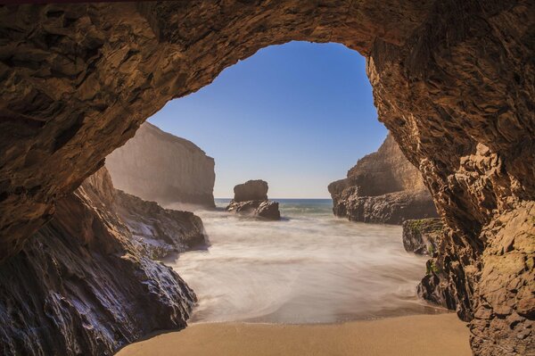 Plage sur la côte de l océan