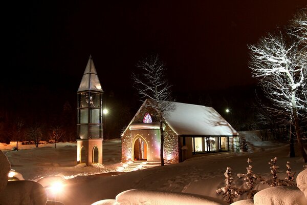 The temple on a winter night