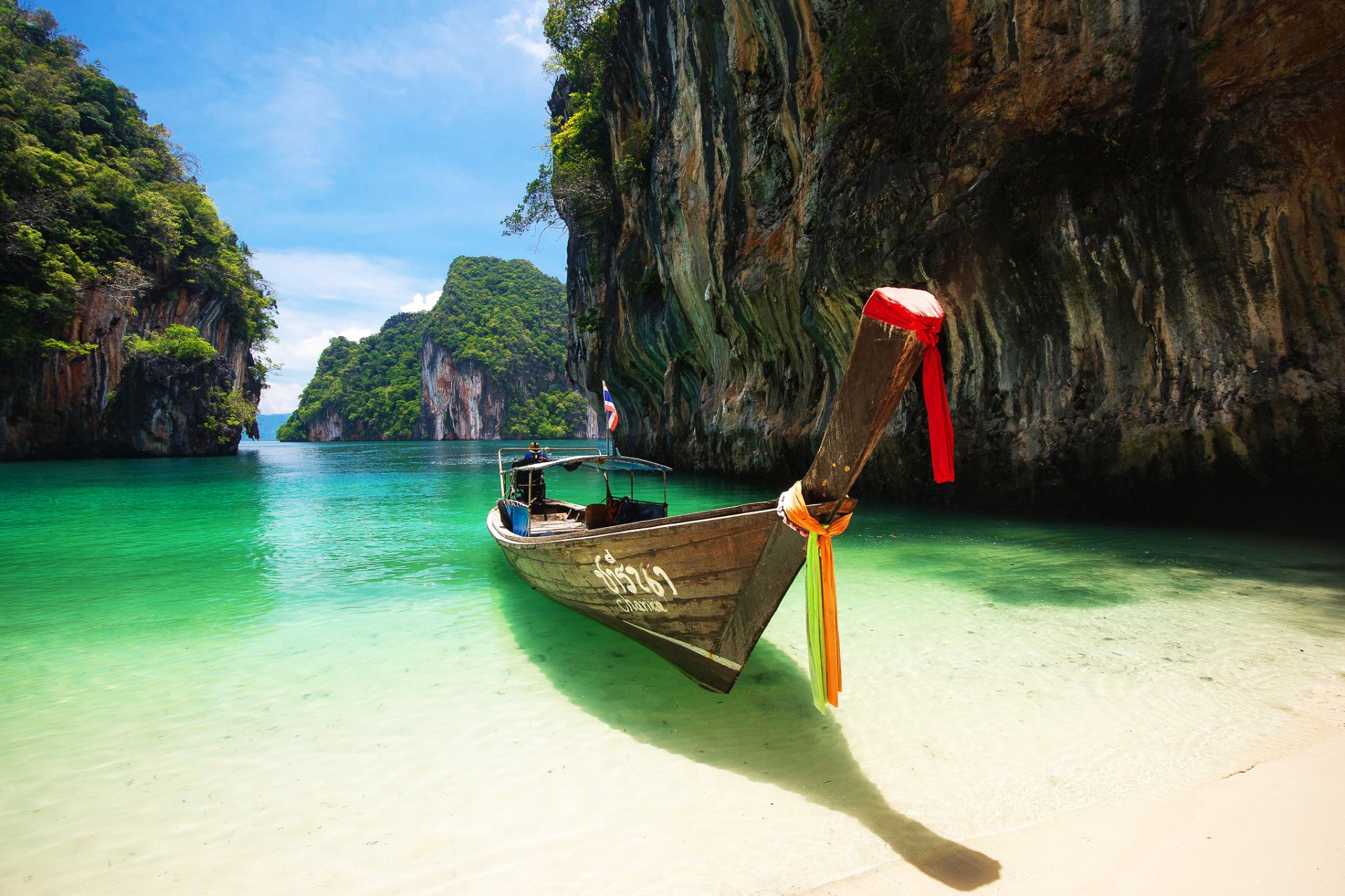 thailandia phuket mare rocce barca spiaggia sabbia paesaggio