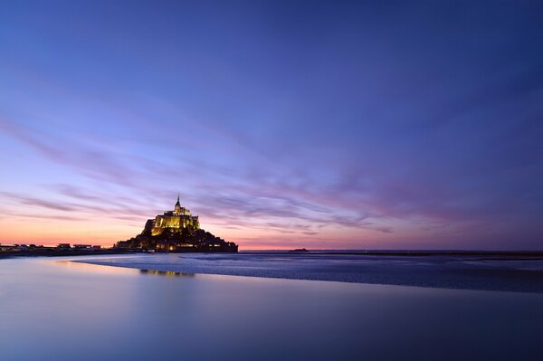 Evening sky during sunset over Archangel Michael Mountain